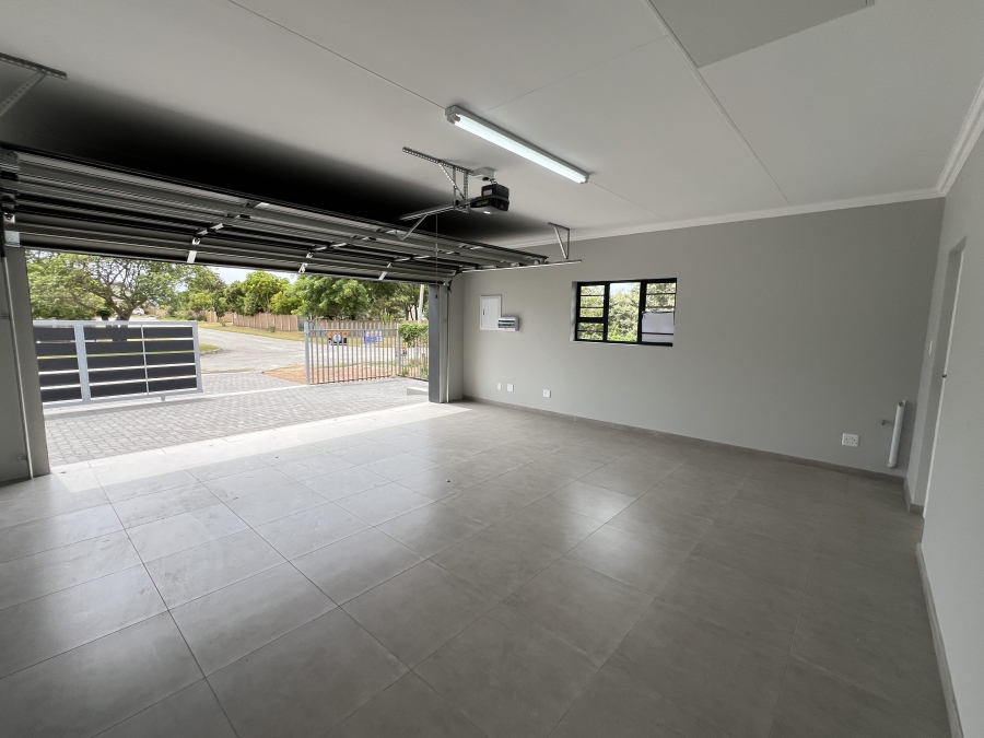 3 Bedroom Property for Sale in Aston Bay Eastern Cape